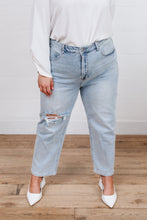Load image into Gallery viewer, New Me Distressed Jeans
