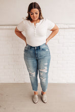 Load image into Gallery viewer, Washed Winter Skies Jeans
