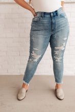 Load image into Gallery viewer, Washed Winter Skies Jeans
