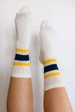 Load image into Gallery viewer, World&#39;s Best Dad Socks in Navy and Yellow
