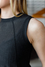 Load image into Gallery viewer, Zone In Workout Top in Black
